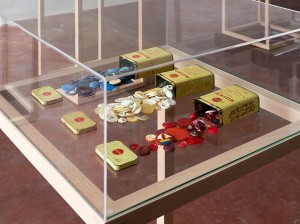 אותיות תלויות - כפתורים ממוינים