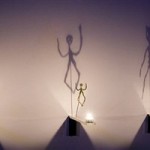 Christian Boltanski, Les ombres bougies, TOT (2008)