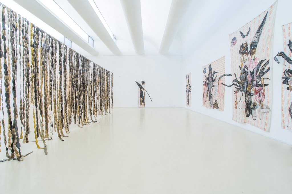 Ruthi Helbitz Cohen "Curtain of Tears"  Photo: Barak Brinker 