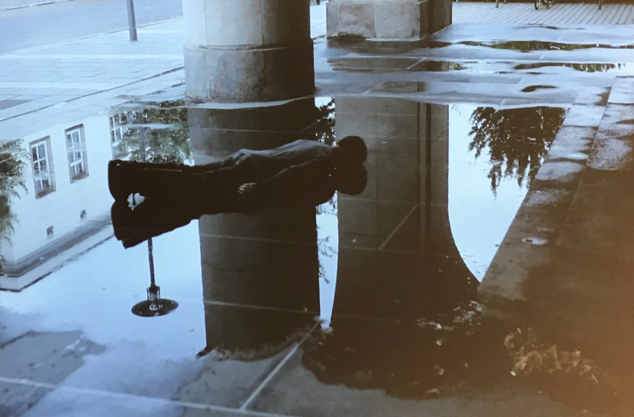 Sebastian Stumpf Puddles, 2013, Video projection, 10:09, loop